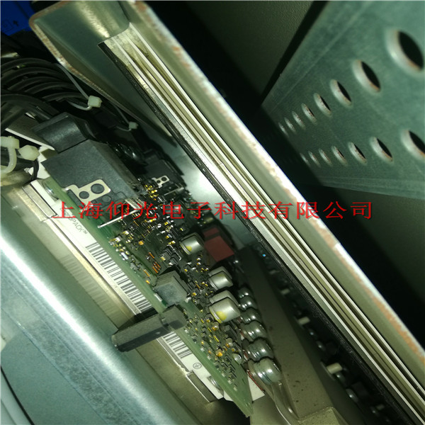 ATV71系列施耐德報(bào)InFE代碼維修,內(nèi)部微處理器出現(xiàn)故障速修到上海仰光電子
