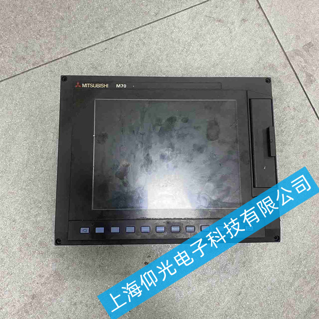 三菱系統觸摸屏維修FCA70P-2AV顯示不全故障維修快
