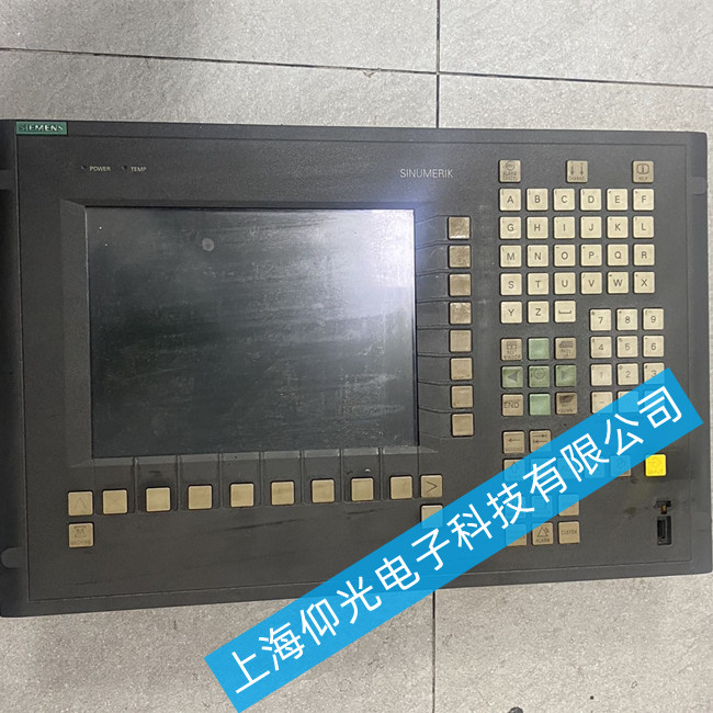 西門子系統(tǒng)屏維修 6FC5210-0DF31-2AB0黑屏故障維修